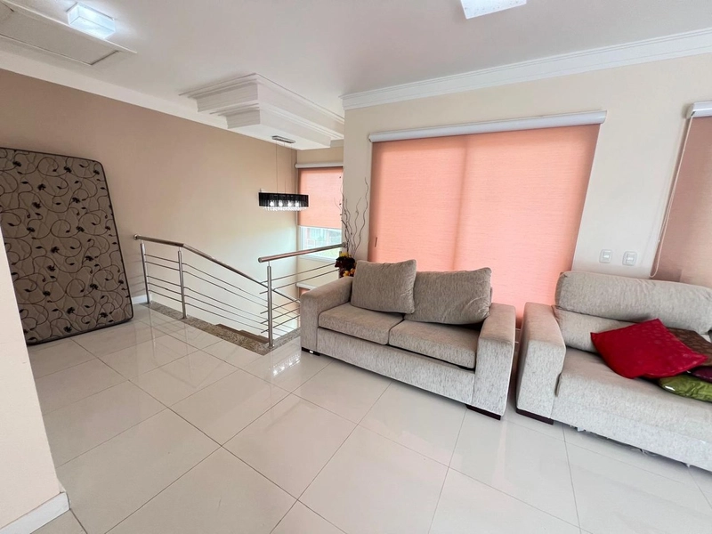 XANGRI-LÁ - EXCELENTE SOBRADO FRENTE MAR: 23ª foto da galeria de imagens do imóvel