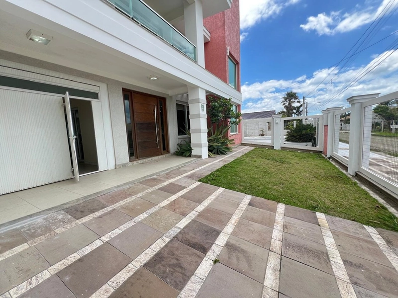 XANGRI-LÁ - EXCELENTE SOBRADO FRENTE MAR: 9ª foto da galeria de imagens do imóvel