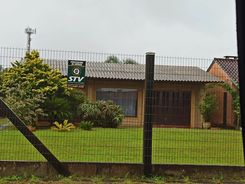 ATLÂNTIDA -  CASA TÉRREA FRENTE SUL: 1ª foto da galeria de imagens do imóvel
