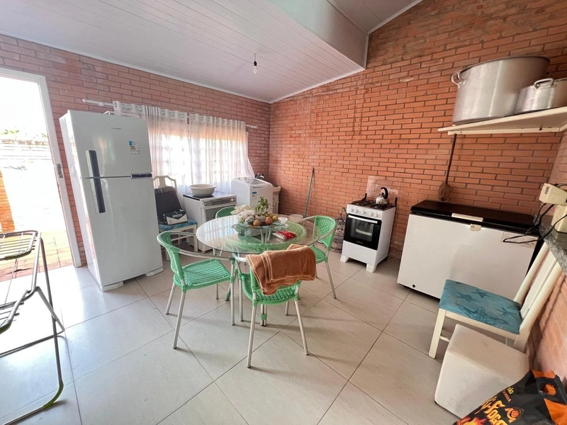 XANGRI-LA -  EXCELENTE SOBRADO JUNTO A ÁREA VERDE: 3ª foto da galeria de imagens do imóvel