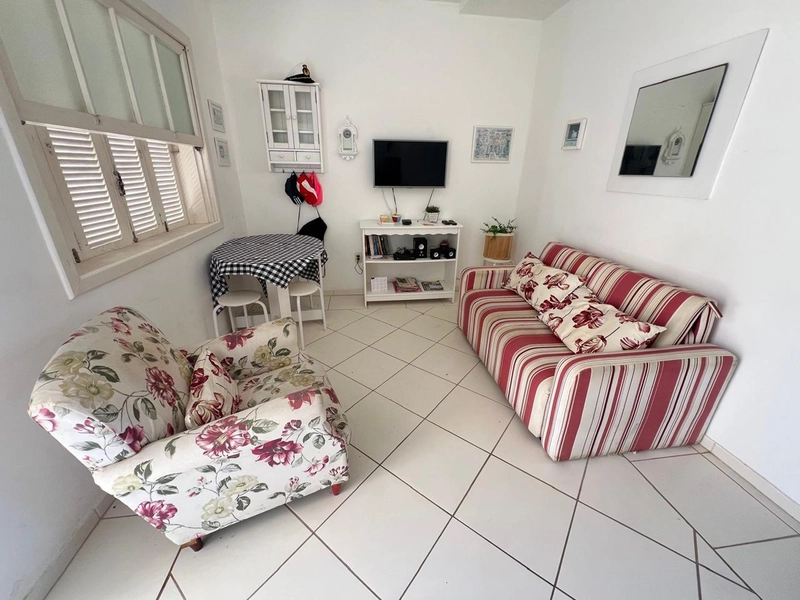 ATLÂNTIDA -  APARTAMENTO COM LOCALIZAÇÃO NO CENTRINHO