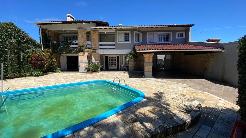 ATLÂNTIDA - SOBRADO FRENTE MAR EM EXCELENTE LOCALIZAÇÃO: 12ª foto da galeria de imagens do imóvel