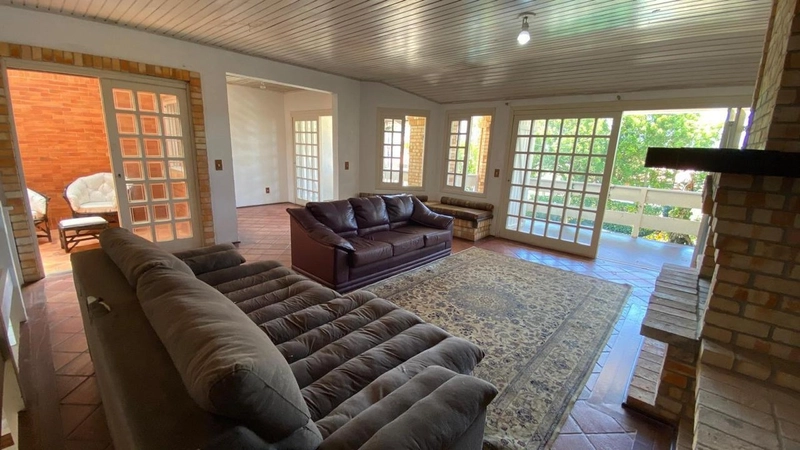 ATLÂNTIDA - SOBRADO FRENTE MAR EM EXCELENTE LOCALIZAÇÃO: 30ª foto da galeria de imagens do imóvel