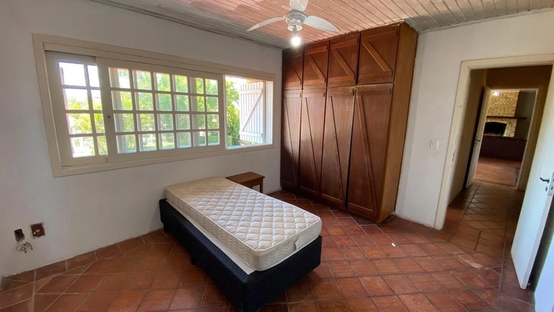 ATLÂNTIDA - SOBRADO FRENTE MAR EM EXCELENTE LOCALIZAÇÃO: 25ª foto da galeria de imagens do imóvel