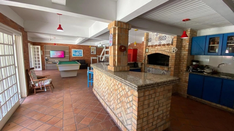 ATLÂNTIDA - SOBRADO FRENTE MAR EM EXCELENTE LOCALIZAÇÃO: 4ª foto da galeria de imagens do imóvel