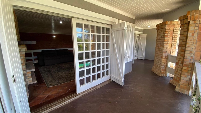 ATLÂNTIDA - SOBRADO FRENTE MAR EM EXCELENTE LOCALIZAÇÃO: 26ª foto da galeria de imagens do imóvel