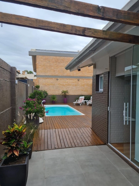 XANGRI-LÁ - CASA COM PISCINA AQUECIDA E 4 DORMITÓRIOS: 16ª foto da galeria de imagens do imóvel