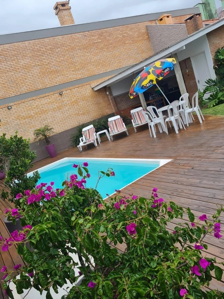 XANGRI-LÁ - CASA COM PISCINA AQUECIDA E 4 DORMITÓRIOS: 17ª foto da galeria de imagens do imóvel