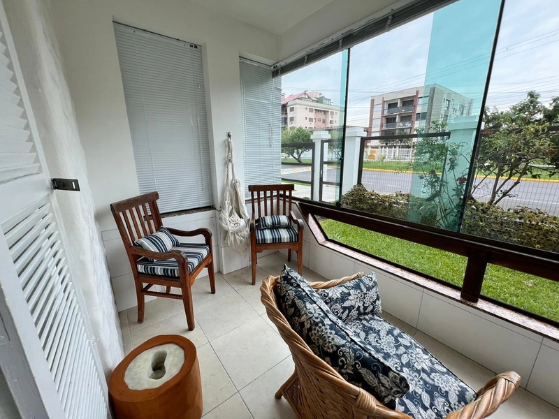 ATLÂNTIDA - EXCELENTE APARTAMENTO TÉRREO DE 3 DORMITÓRIOS