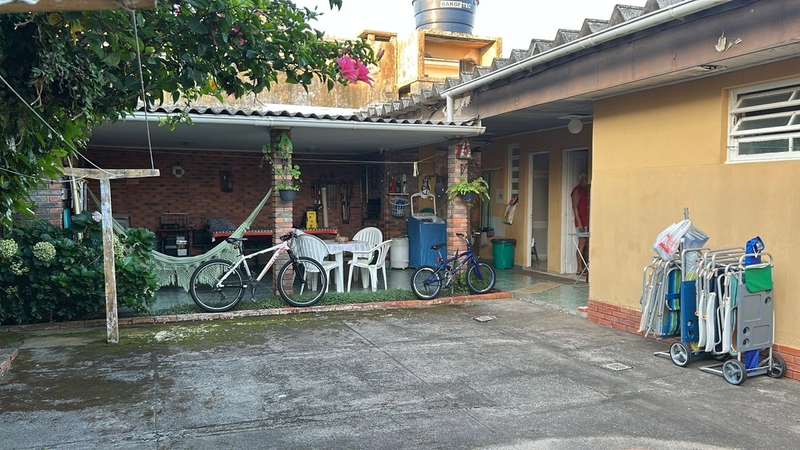 ATLÂNTIDA -  CASA TÉRREA FRENTE MAR EM LOCALIZAÇÃO EXCLUSIVA: 21ª foto da galeria de imagens do imóvel