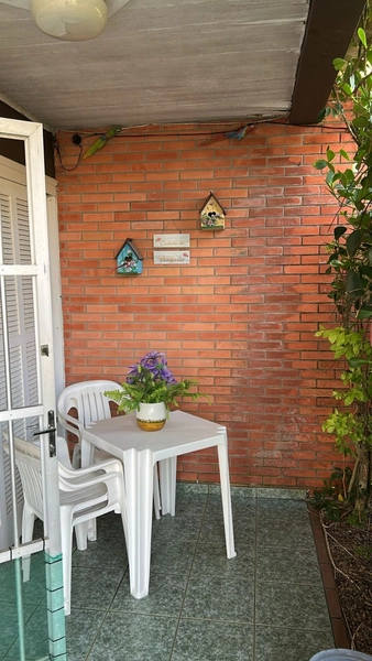 ATLÂNTIDA -  CASA TÉRREA FRENTE MAR EM LOCALIZAÇÃO EXCLUSIVA: 5ª foto da galeria de imagens do imóvel