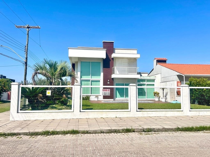 XANGRI-LÁ -  SOBRADO DE ESQUINA A POUCOS METROS DO MAR: 21ª foto da galeria de imagens do imóvel