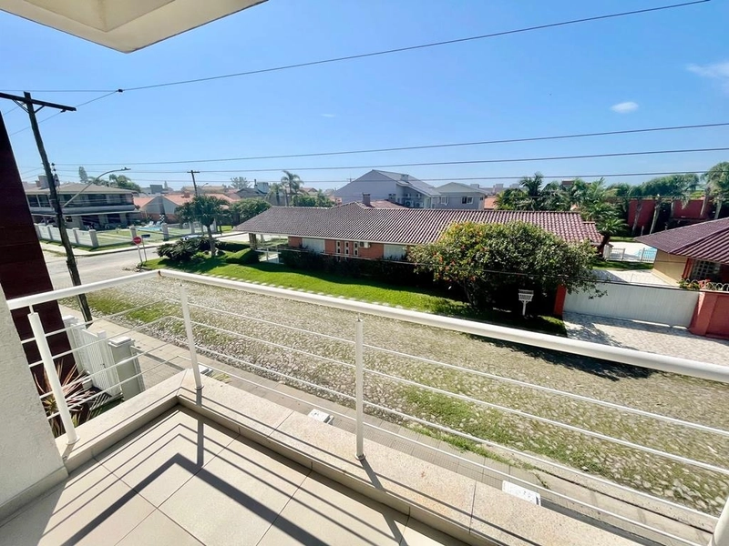 XANGRI-LÁ -  SOBRADO DE ESQUINA A POUCOS METROS DO MAR: 76ª foto da galeria de imagens do imóvel