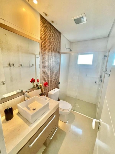 XANGRI-LÁ -  SOBRADO DE ESQUINA A POUCOS METROS DO MAR: 78ª foto da galeria de imagens do imóvel