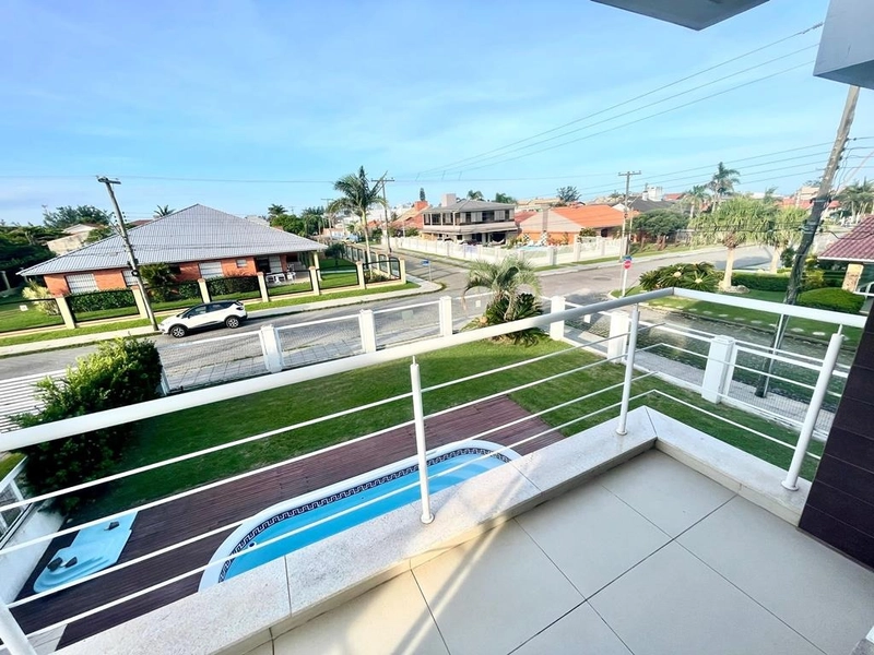 XANGRI-LÁ -  SOBRADO DE ESQUINA A POUCOS METROS DO MAR: 62ª foto da galeria de imagens do imóvel