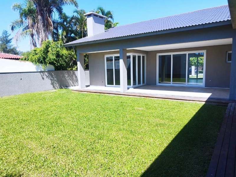 ATLÂNTIDA -  CASA TÉRREA EM ÓTIMA LOCALIZAÇÃO, FRENTE SUL: 31ª foto da galeria de imagens do imóvel