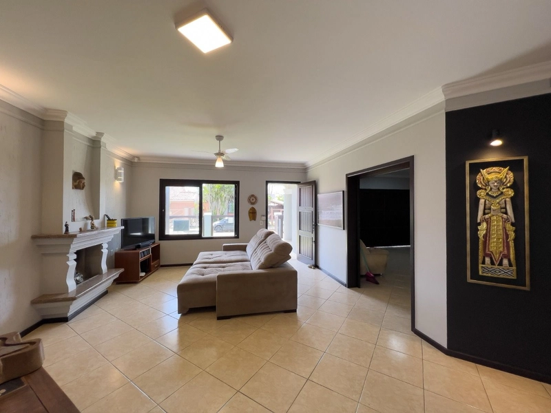 XANGRI-LÁ - CASA PRÓXIMA AO MAR COM 4 DORMITÓRIOS: 32ª foto da galeria de imagens do imóvel