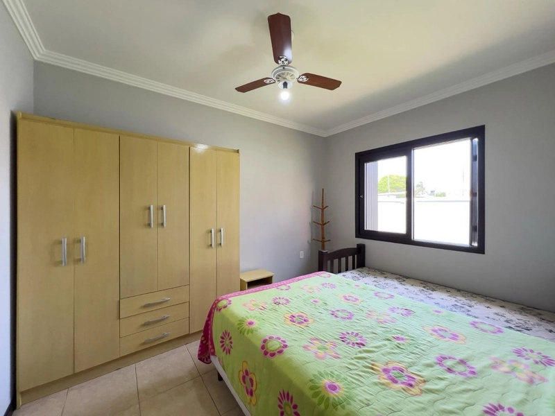 XANGRI-LÁ - CASA PRÓXIMA AO MAR COM 4 DORMITÓRIOS: 23ª foto da galeria de imagens do imóvel