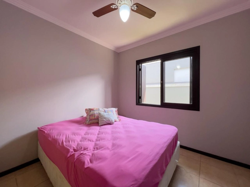 XANGRI-LÁ - CASA PRÓXIMA AO MAR COM 4 DORMITÓRIOS: 16ª foto da galeria de imagens do imóvel