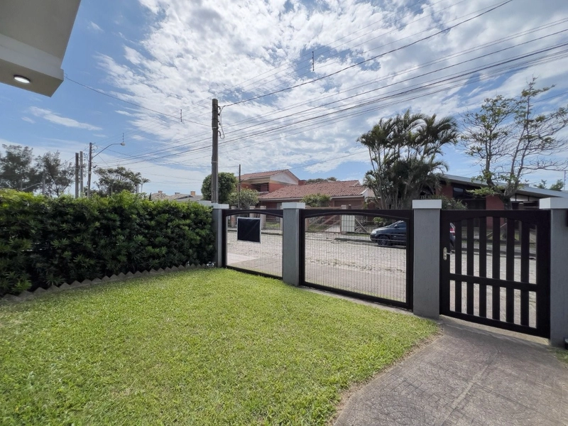 XANGRI-LÁ - CASA PRÓXIMA AO MAR COM 4 DORMITÓRIOS: 27ª foto da galeria de imagens do imóvel