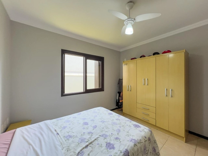 XANGRI-LÁ - CASA PRÓXIMA AO MAR COM 4 DORMITÓRIOS: 2ª foto da galeria de imagens do imóvel