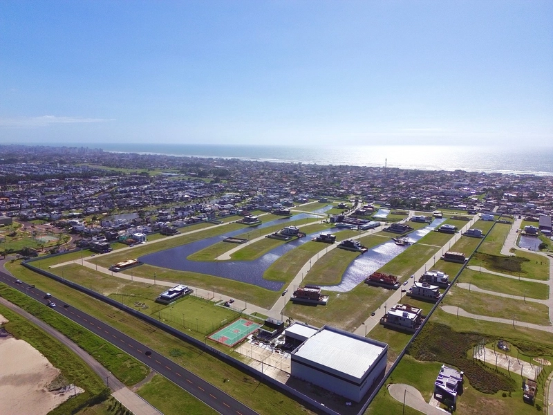AMARE -  EXCELENTE TERRENO BEIRA LAGO: 14ª foto da galeria de imagens do imóvel