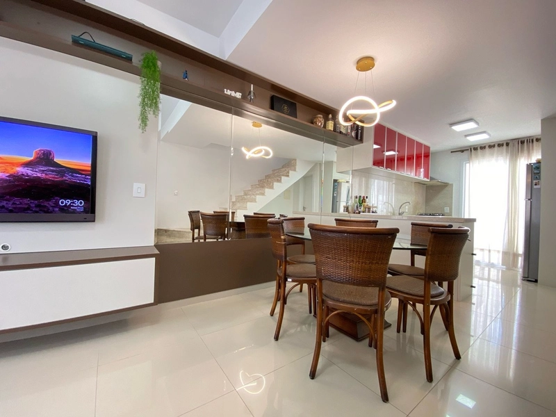 XANGRI-LÁ - DUPLEX  COM 2 SUÍTES FRENTE SERRA: 9ª foto da galeria de imagens do imóvel