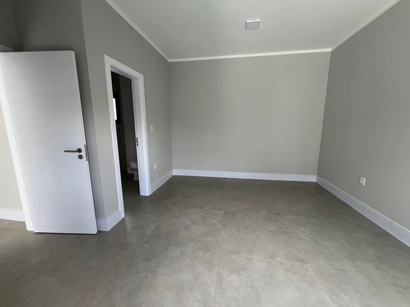 XANGRI-LÁ - EXCELENTE CASA TÉRREA, FRENTE MAR: 10ª foto da galeria de imagens do imóvel