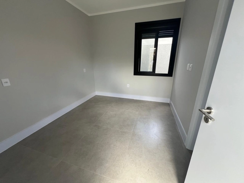 XANGRI-LÁ - EXCELENTE CASA TÉRREA, FRENTE MAR: 13ª foto da galeria de imagens do imóvel