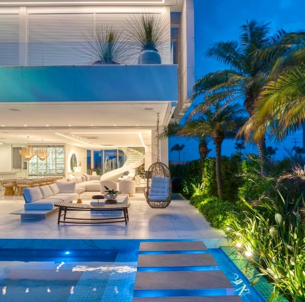 SOBRADO COM 5 SUÍTES EM CONDOMÍNIO: 5ª foto da galeria de imagens do imóvel