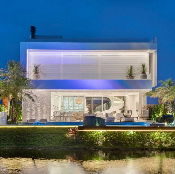 SOBRADO COM 5 SUÍTES EM CONDOMÍNIO: 6ª foto da galeria de imagens do imóvel