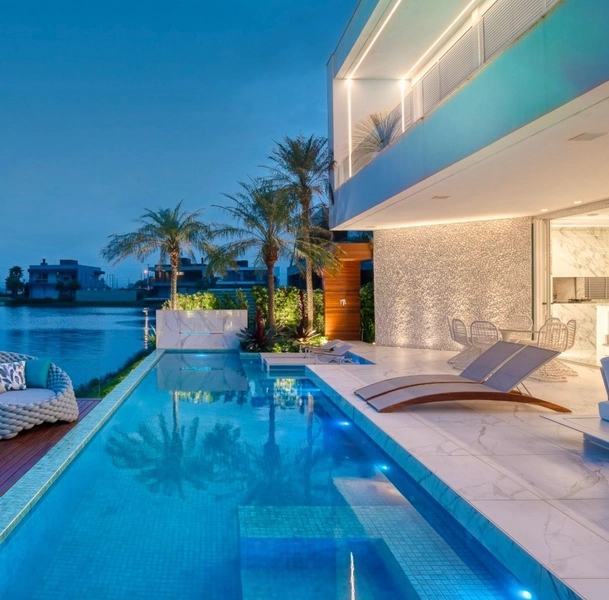 SOBRADO COM 5 SUÍTES EM CONDOMÍNIO: 33ª foto da galeria de imagens do imóvel