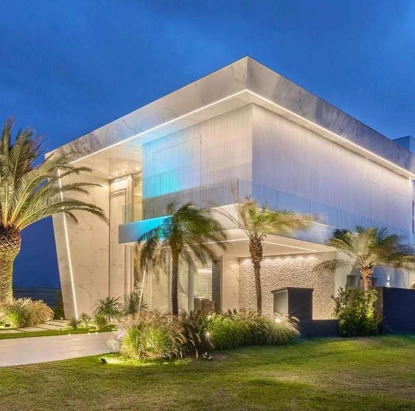 SOBRADO COM 5 SUÍTES EM CONDOMÍNIO: 7ª foto da galeria de imagens do imóvel