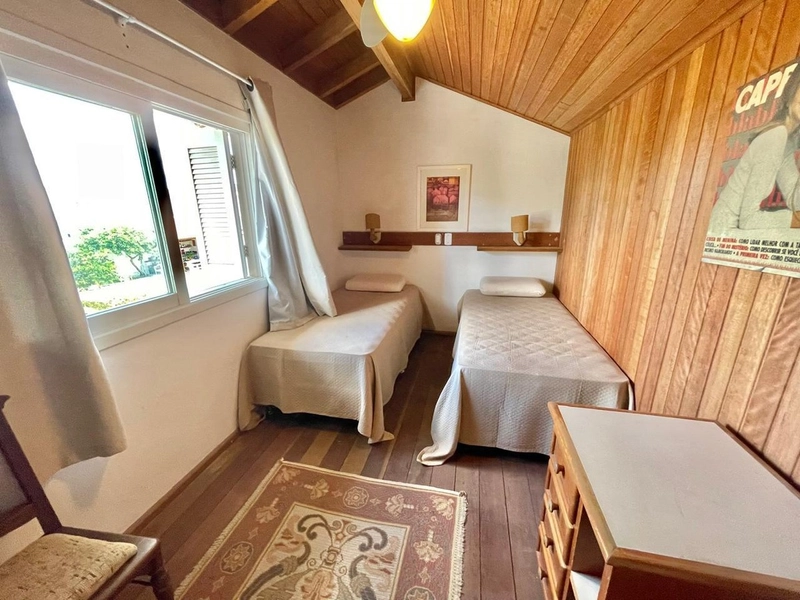 CASA COM 7 DORMITÓRIOS EM ATLÂNTIDA: 29ª foto da galeria de imagens do imóvel