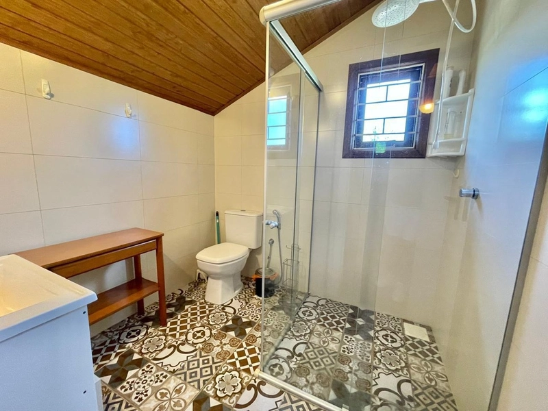 CASA COM 7 DORMITÓRIOS EM ATLÂNTIDA: 25ª foto da galeria de imagens do imóvel