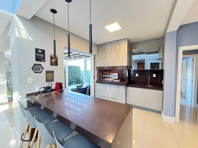 QUINTAS DO LAGO - MARAVILHOSO SOBRADO FRENTE NORTE: 36ª foto da galeria de imagens do imóvel