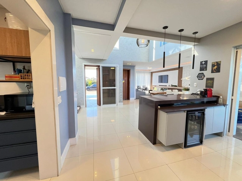 QUINTAS DO LAGO - MARAVILHOSO SOBRADO FRENTE NORTE: 15ª foto da galeria de imagens do imóvel