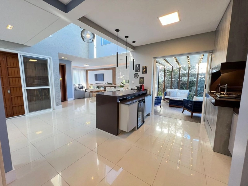 QUINTAS DO LAGO - MARAVILHOSO SOBRADO FRENTE NORTE: 17ª foto da galeria de imagens do imóvel