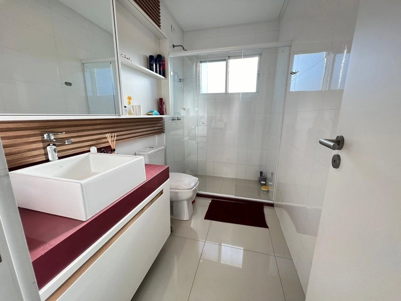 QUINTAS DO LAGO - MARAVILHOSO SOBRADO FRENTE NORTE: 19ª foto da galeria de imagens do imóvel