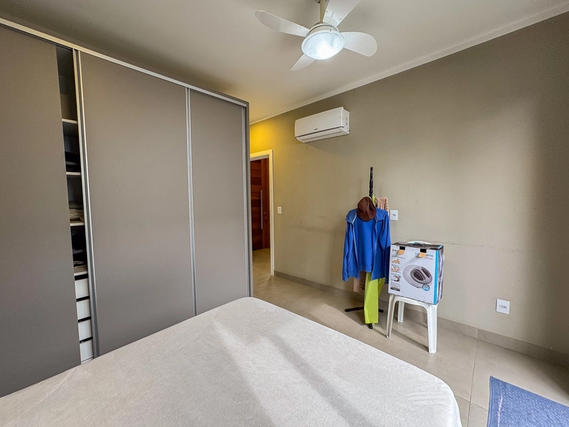 CASA EM CONDOMÍNIIO COM 4 SUÍTES: 18ª foto da galeria de imagens do imóvel