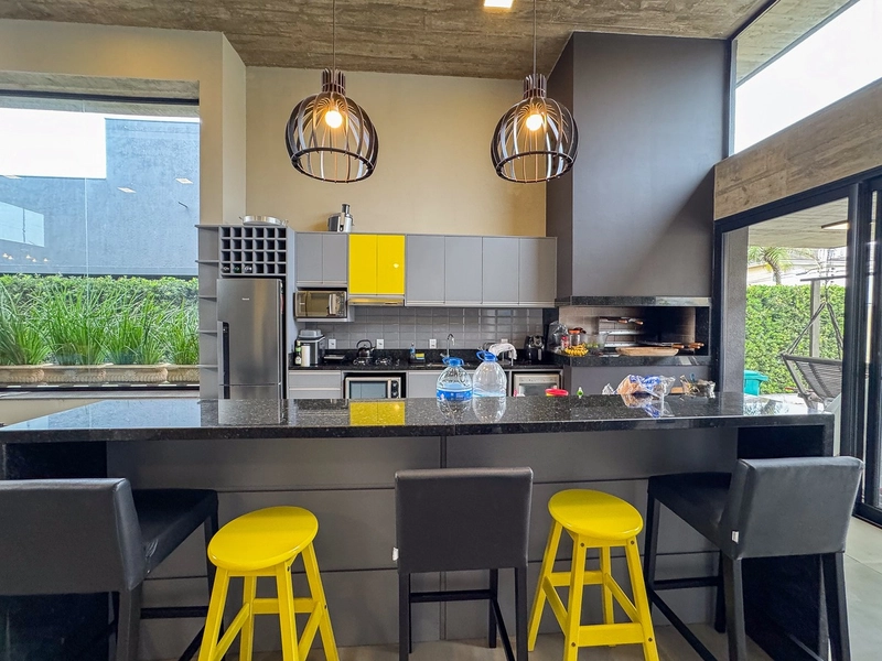 CASA EM CONDOMÍNIIO COM 4 SUÍTES: 10ª foto da galeria de imagens do imóvel