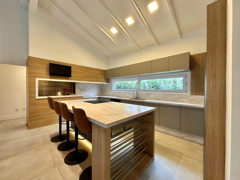 ATLÂNTIDA - CASA 5 DORMITÓRIOS, 1 SUÍTE, PISCINA: 10ª foto da galeria de imagens do imóvel