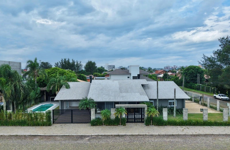 ATLÂNTIDA - CASA 5 DORMITÓRIOS, 1 SUÍTE, PISCINA: 24ª foto da galeria de imagens do imóvel