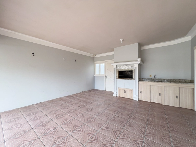 XANGRI-LÁ - CASA PRÓXIMO DO MAR COM 4 DORMITÓRIOS: 5ª foto da galeria de imagens do imóvel