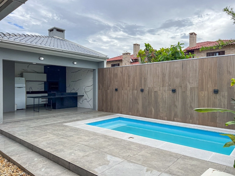 XANGRI-LÁ - CASA PRÓXIMO DO MAR COM 4 DORMITÓRIOS: 27ª foto da galeria de imagens do imóvel