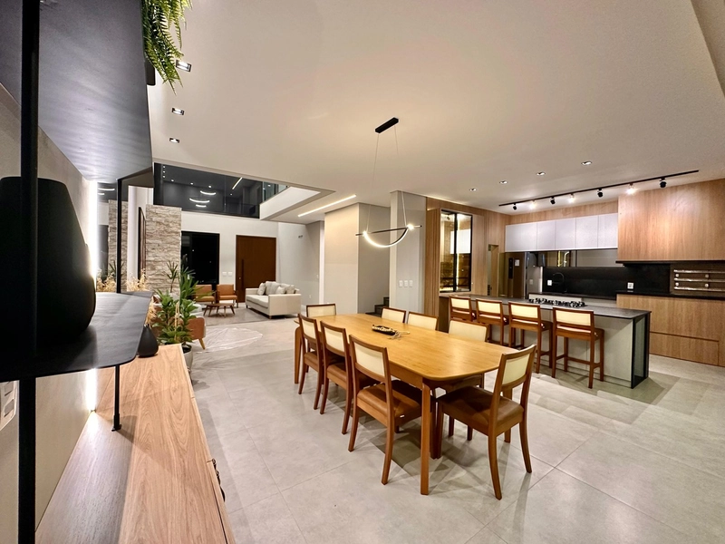 SOBRADO EM CONDOMÍNIO COM 4 SUÍTES: 37ª foto da galeria de imagens do imóvel