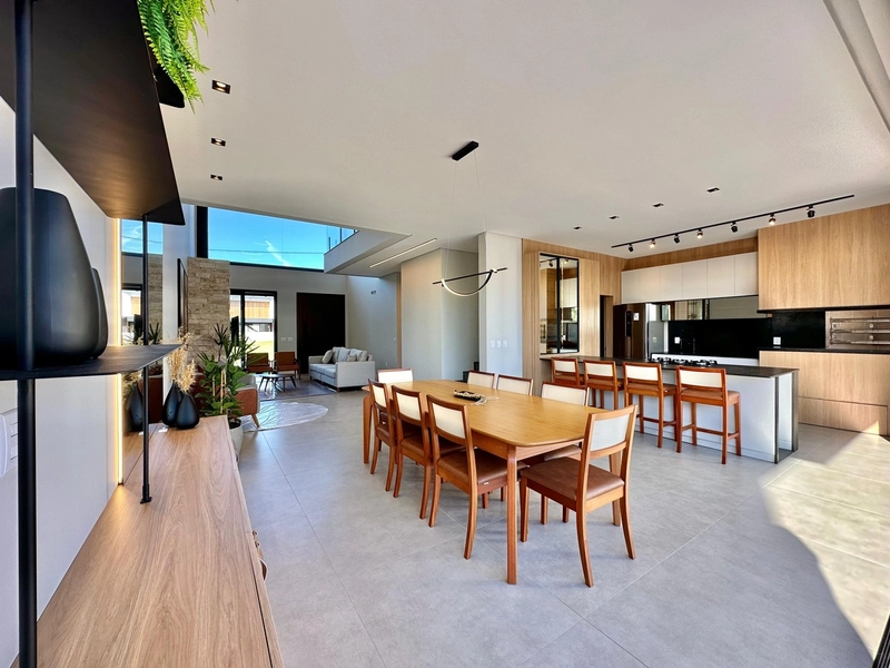 SOBRADO EM CONDOMÍNIO COM 4 SUÍTES: 12ª foto da galeria de imagens do imóvel