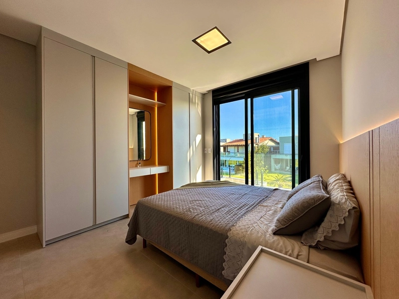 SOBRADO EM CONDOMÍNIO COM 4 SUÍTES: 27ª foto da galeria de imagens do imóvel