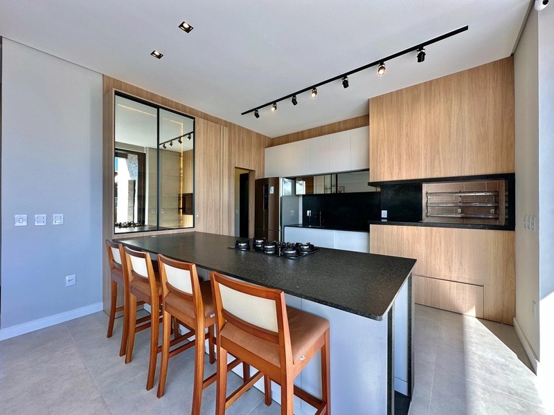 SOBRADO EM CONDOMÍNIO COM 4 SUÍTES: 8ª foto da galeria de imagens do imóvel