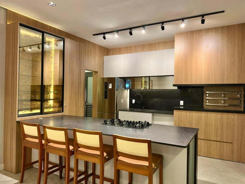 SOBRADO EM CONDOMÍNIO COM 4 SUÍTES: 40ª foto da galeria de imagens do imóvel